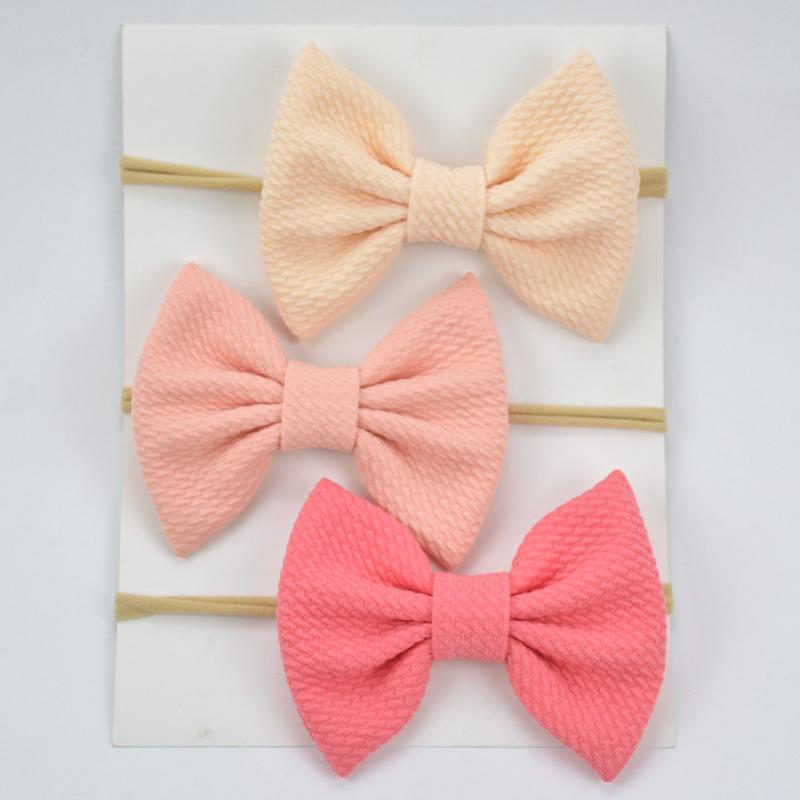 20 pcs/lot, 3.9" fabric bow nylon headbands, Stretchy and Soft , fits most, baby girls hair accessories, White
20 pcs/lot, 3.9" fabric bow nylon headbands, Stretchy and Soft , fits most, baby girls hair accessories, White