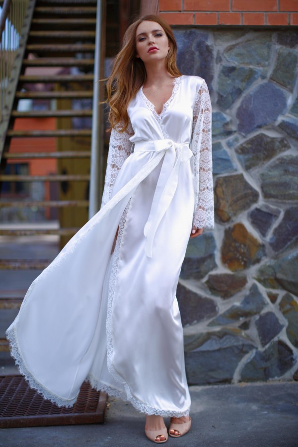 White Women Lace Wedding Robes Long Sleeve Lingerie Sleepwear Bridesmaid Nightgown Bridal Party Gifts Bathrobes Nightwear Lingerie