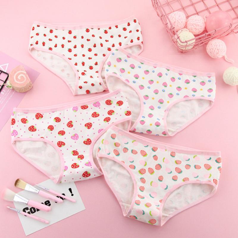 1 Pcs/set New Women's Cotton Panties Strawberry Print Girls Briefs Hot Sexy Ladies Cotton Flower Bikini Comfortable Underwear
1 Pcs/set New Women's Cotton Panties Strawberry Print Girls Briefs Hot Sexy Ladies Cotton Flower Bikini Comfortable Underwear