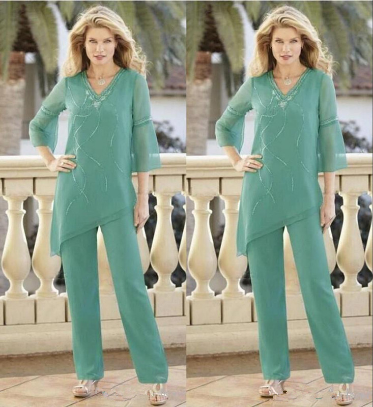 2019 Charming chiffon sheath mother of the bride pant suits cusotm made V neck with long sleeves sequins formal women dresses
2019 Charming chiffon sheath mother of the bride pant suits cusotm made V neck with long sleeves sequins formal women dresses