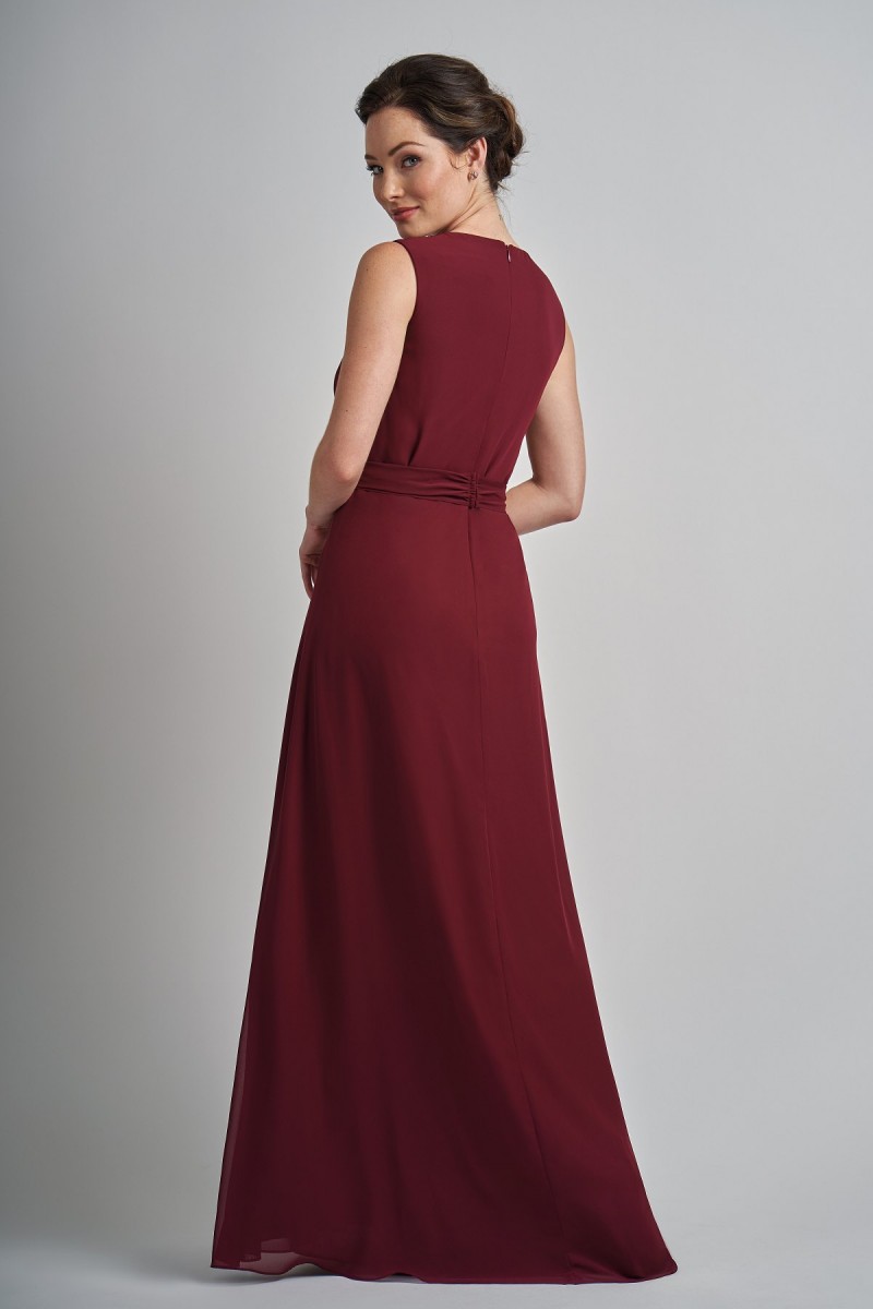 Burgundy Mother of the Bride Dresses With Sequined Jacket Jewel Neck Long Sleeve Mothers Dress Floor Length Wedding Guest Gowns Custom
