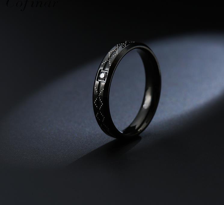 Japanese and Korean style trendsetter black diamond ring new simple black diamond titanium steel ring