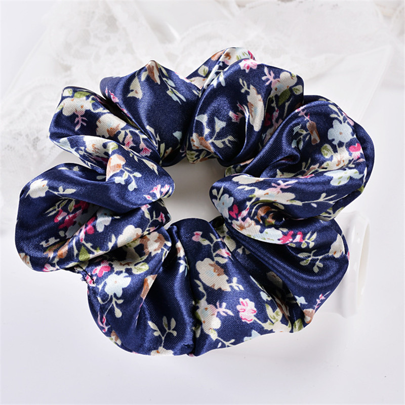 Stain Floral Print Hair Scrunchie Houndstooth Leopard Hair Accesorios Ponytail Holder 
Stain Floral Print Hair Scrunchie Houndstooth Leopard Hair Accesorios Ponytail Holder