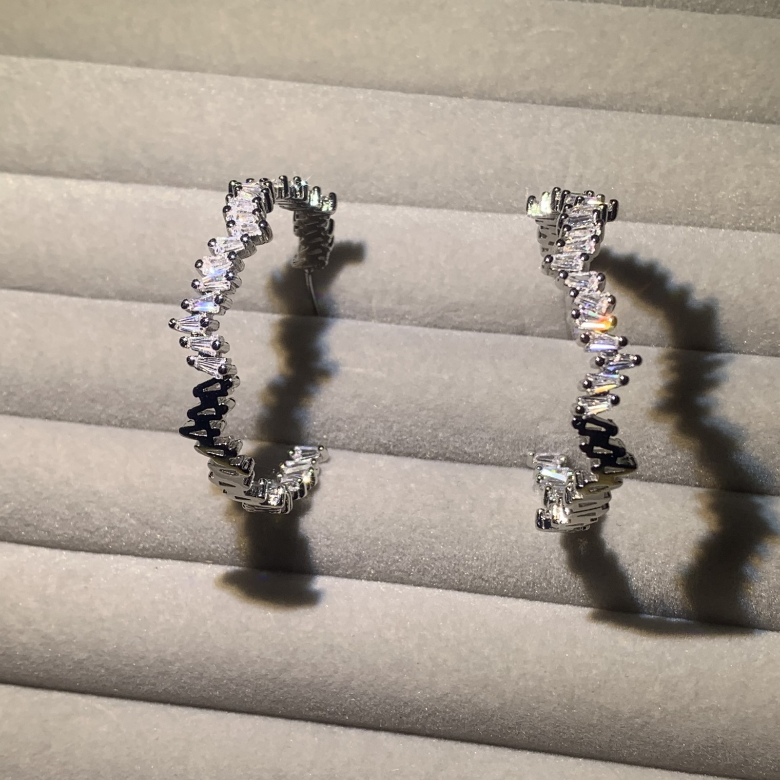 Irregular Sterg Sier Hip Hop Stud Earrings for Women, T Princess Cut 5A CZ Dia Wedding Earring Jewelry Gift