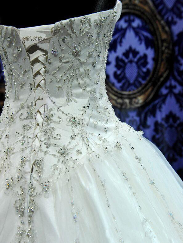 Princess Beads Crystal Ball Gown Wedding Dresses Sweetheart Neck Lace-up Beading Wedding Bridal Gowns Plus Size
