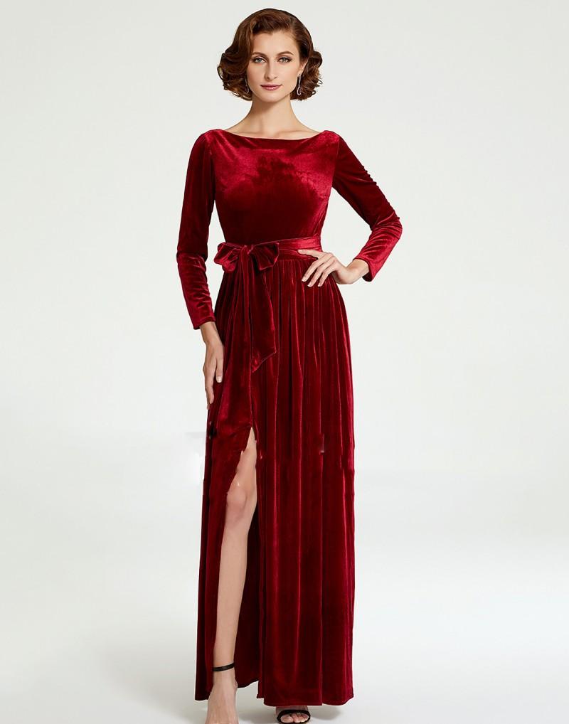 Soft Velvet Side Split Mother of the Bride Dresses with Bow Long Sleeves V Backless Party Evening Gowns
Soft Velvet Side Split Mother of the Bride Dresses with Bow Long Sleeves V Backless Party Evening Gowns