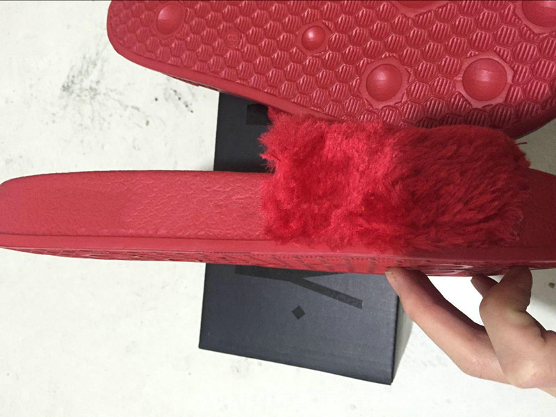 Hot Sale-AT FENTY SLIDES WOMEN Men SLIPPERS House Winter Slipper Home Shoes Woman Warm Slippers Size 36-41, Black
Hot Sale-AT FENTY SLIDES WOMEN Men SLIPPERS House Winter Slipper Home Shoes Woman Warm Slippers Size 36-41, Black