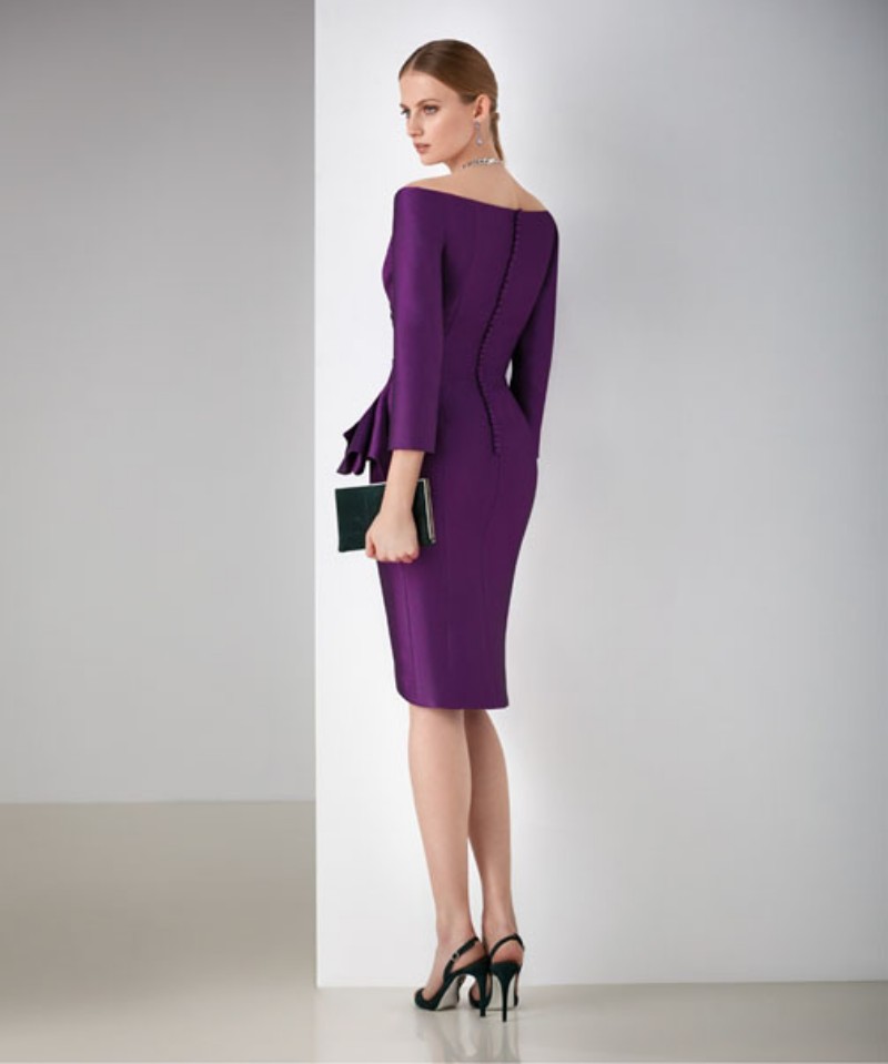 Elegant Purple Mother Of Bride Dresses Sheath Long Sleeve Ruched Formal Evening Gowns Knee Length Plus Size Prom Dresses