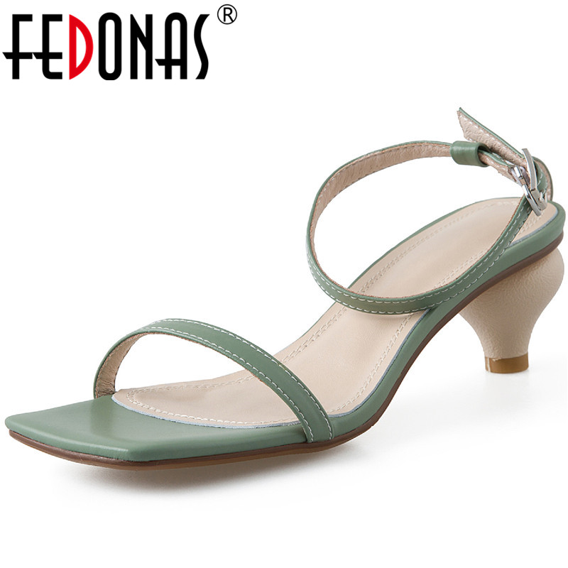 FEDONAS Female Fashion Lace Up Women Sandals 2020 Summer Newest High Heels Pumps Women Sweet Party Shoes Woman Heels Size 34, Mibai
FEDONAS Female Fashion Lace Up Women Sandals 2020 Summer Newest High Heels Pumps Women Sweet Party Shoes Woman Heels Size 34, Mibai