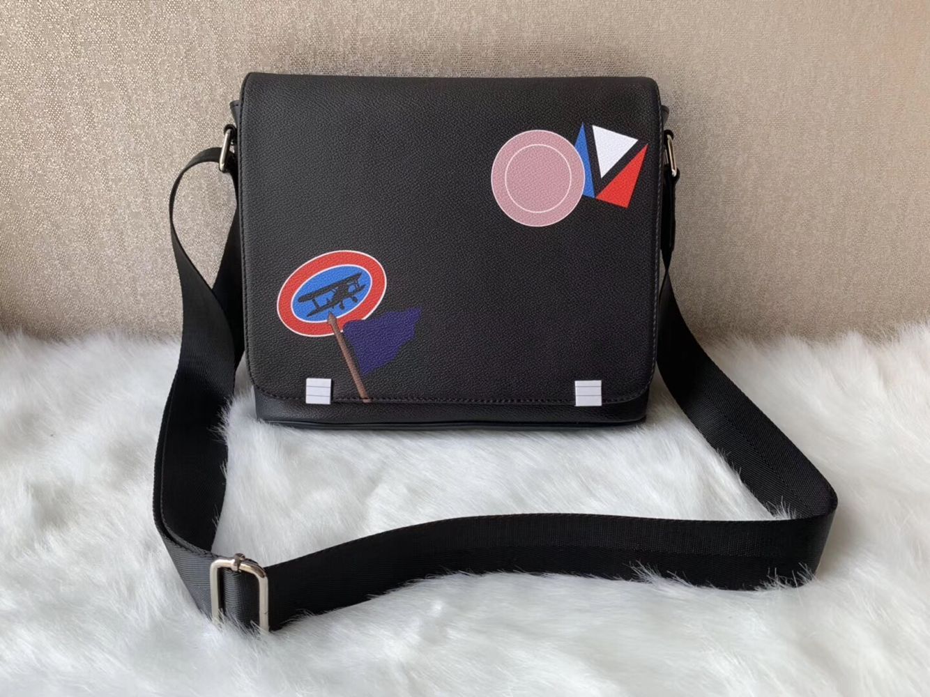 TOP PU High Quality Handbags F1 Women Ladies Bags Messenger Bag PU Leather Pillow Female Totes Shoulder Handbag SIZE 27CM #L6G8K7M