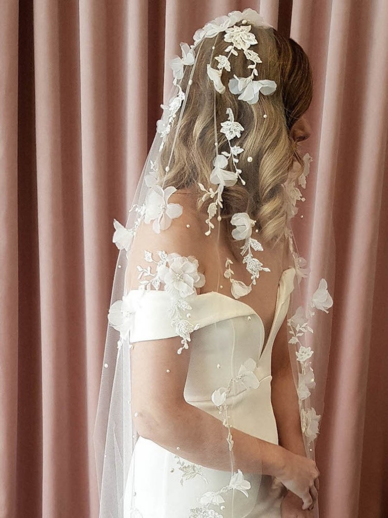 One Layer Pearl Bridal Veils 3D Flower Lace Appliqued Bridal Accessories 3M Simple Veil For Bride Custom Made