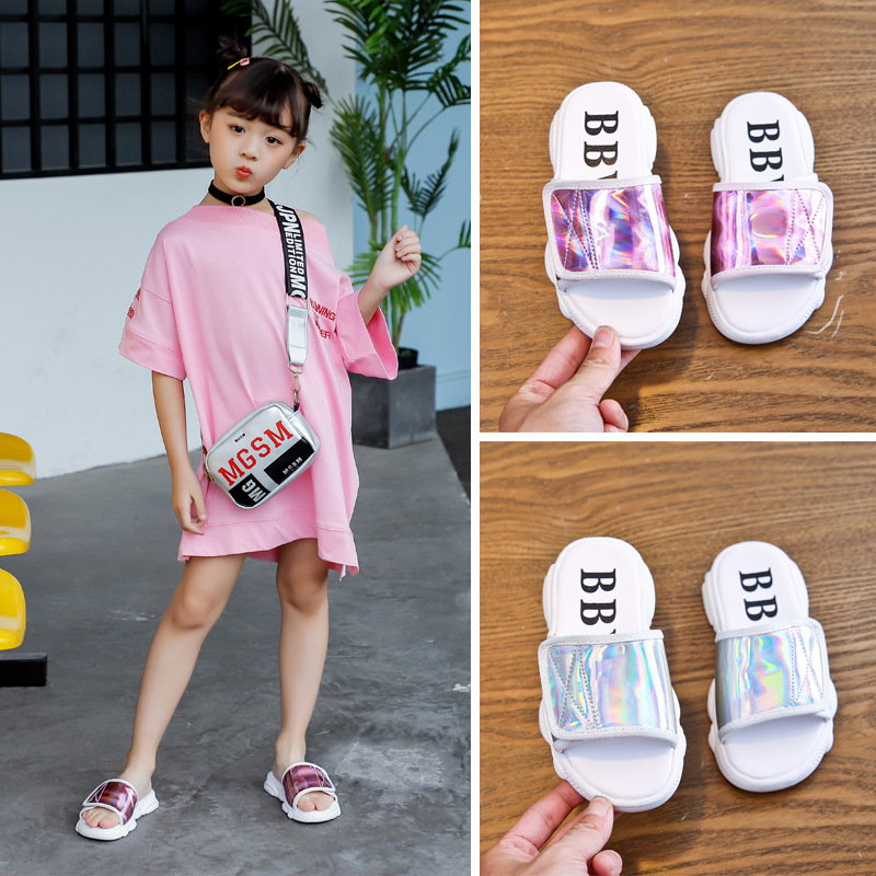 Girls Slippers 2020 Summer New Little Princess Sandals Soft Bottom Non-slip Children's Shoes Korean Home Kids Outdoor Slippers1
