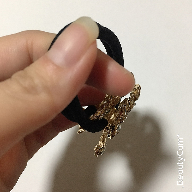 Party gifts fashion chain square diamond rubber bands C head rope hair tie for ladies favorite delicate Items horsetail headdress accessories
Party gifts fashion chain square diamond rubber bands C head rope hair tie for ladies favorite delicate Items horsetail headdress accessories