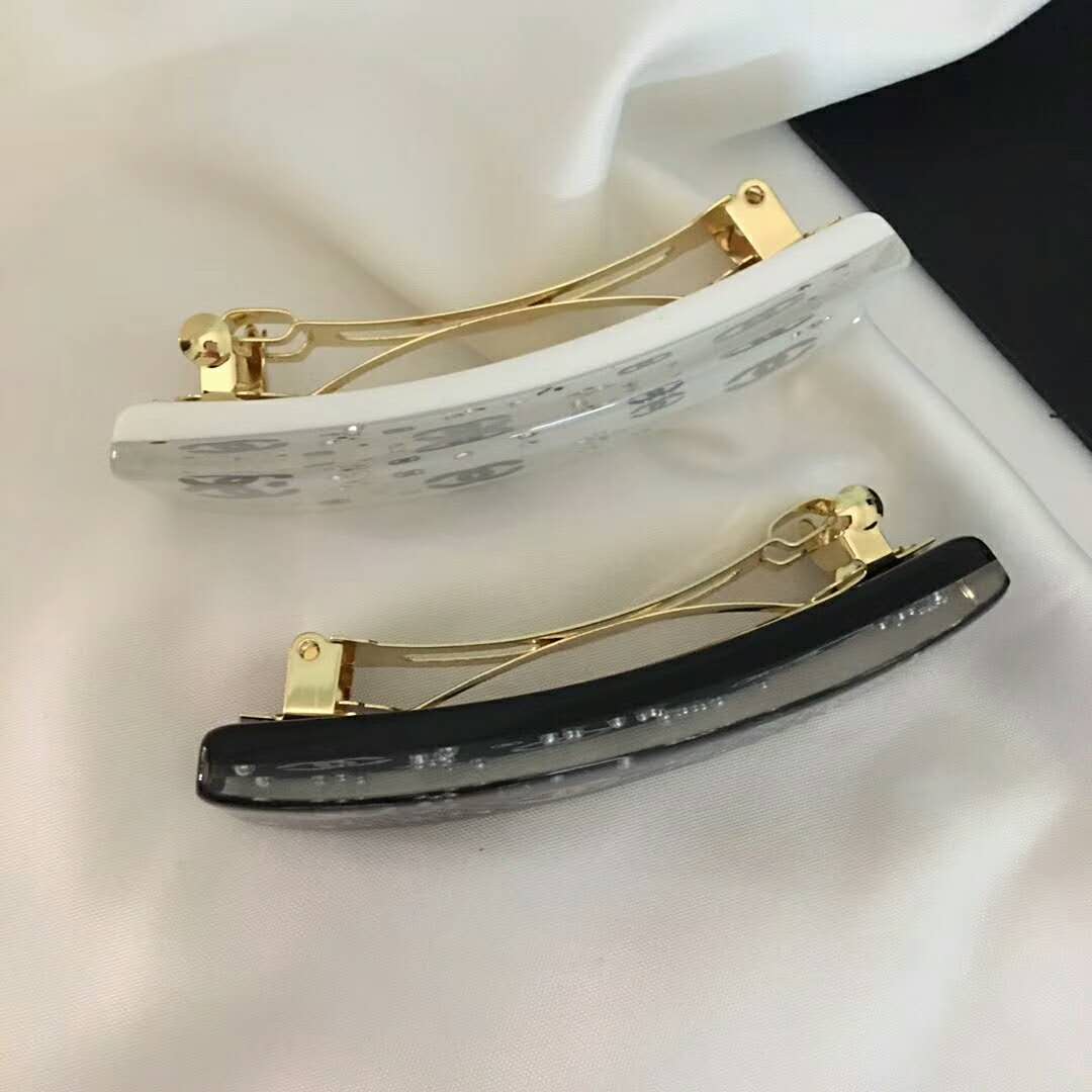 Fashion Luxury Designer Women Hair Clips Girl Resin Barrette Women Hair Accessories Jewelry free ship, Golden;silver
Fashion Luxury Designer Women Hair Clips Girl Resin Barrette Women Hair Accessories Jewelry free ship, Golden;silver