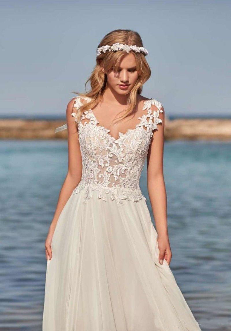 Simple Bohemian Beach Wedding Dresses 2020 Backless V Neck Lace Appliques Floor Length Customize Bridal Gowns Plus Size