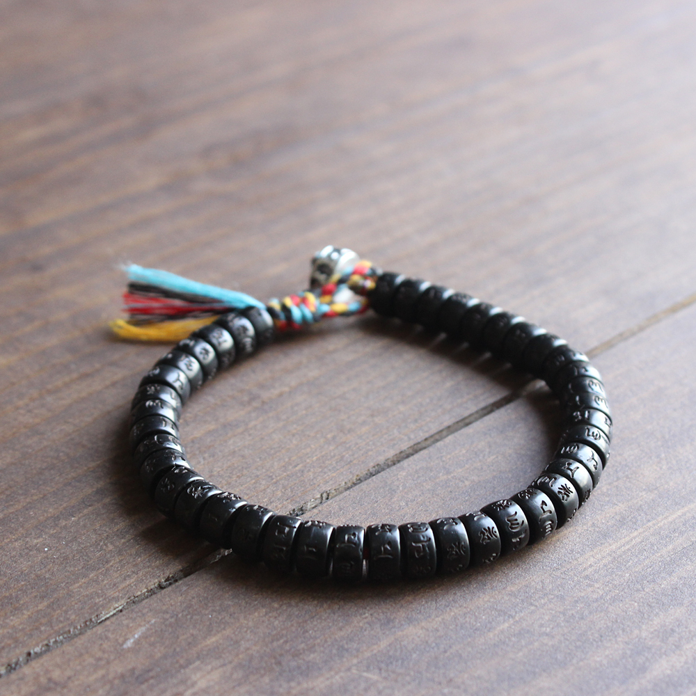 Tibetan Buddhist Hand Braided Cotton Thread Lucky Knots Bracelet Natural Coconut Shell Beads Carved Om Mani Padme Hum Bangle T190702