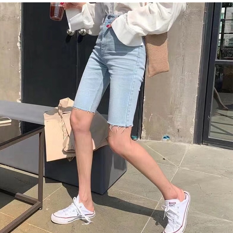 2019 Summer Women High Waist Denim Shorts Skinny Knee Length Elastic Jeans Classic Blue Jeans 0330-68, White;black 
2019 Summer Women High Waist Denim Shorts Skinny Knee Length Elastic Jeans Classic Blue Jeans 0330-68, White;black