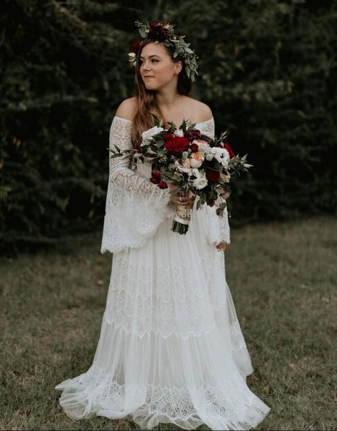 cheap Bohemian Full Lace Wedding Dresses Summer Wear Off The Shoulder Long Sleeves Beach Wedding Dress Boho Plus Size Bridal Gowns