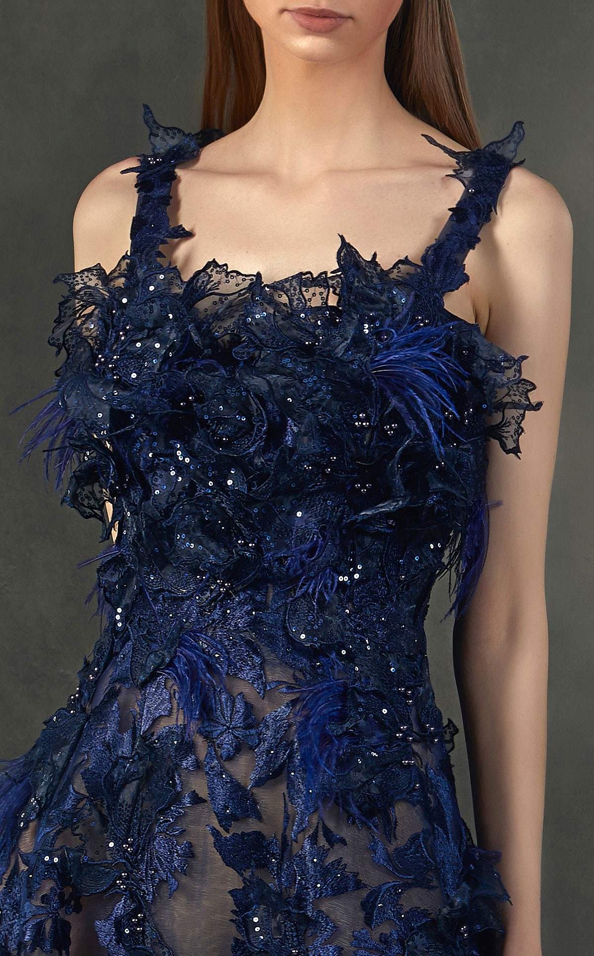 Elegent A Line Prom Dress Sleeveless Spaghetti Sequins Applique Feather Plus Size Party Dress Floor Length robes de soirée