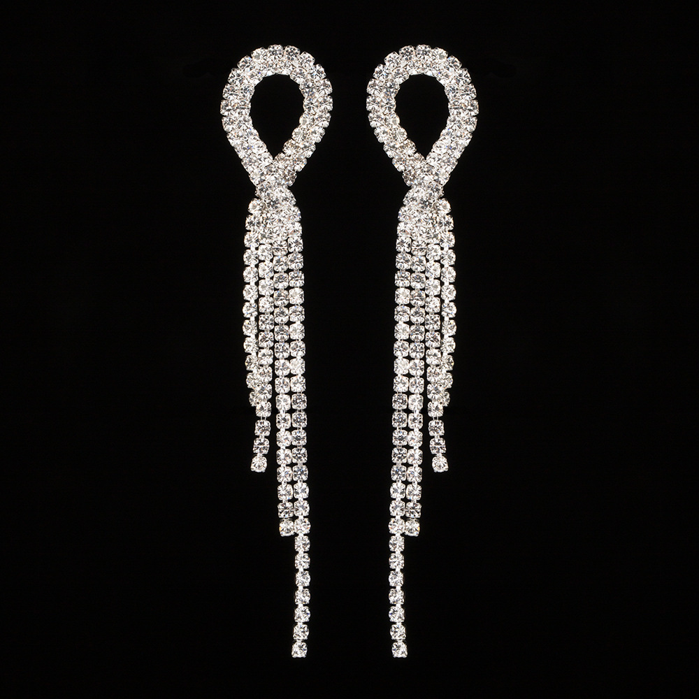Exaggeration Diamond Tassels Earrings Long Fund Woman Nightclub Temperament Lady Of Quality Long Eardrop Accessories
Exaggeration Diamond Tassels Earrings Long Fund Woman Nightclub Temperament Lady Of Quality Long Eardrop Accessories