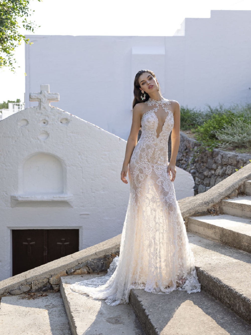 2020 New Lian Rokman Mermaid Wedding Dresses Sheer High Collar Lace Appliques Bridal Gowns Illusion Backless Sweep Train Wedding Dress