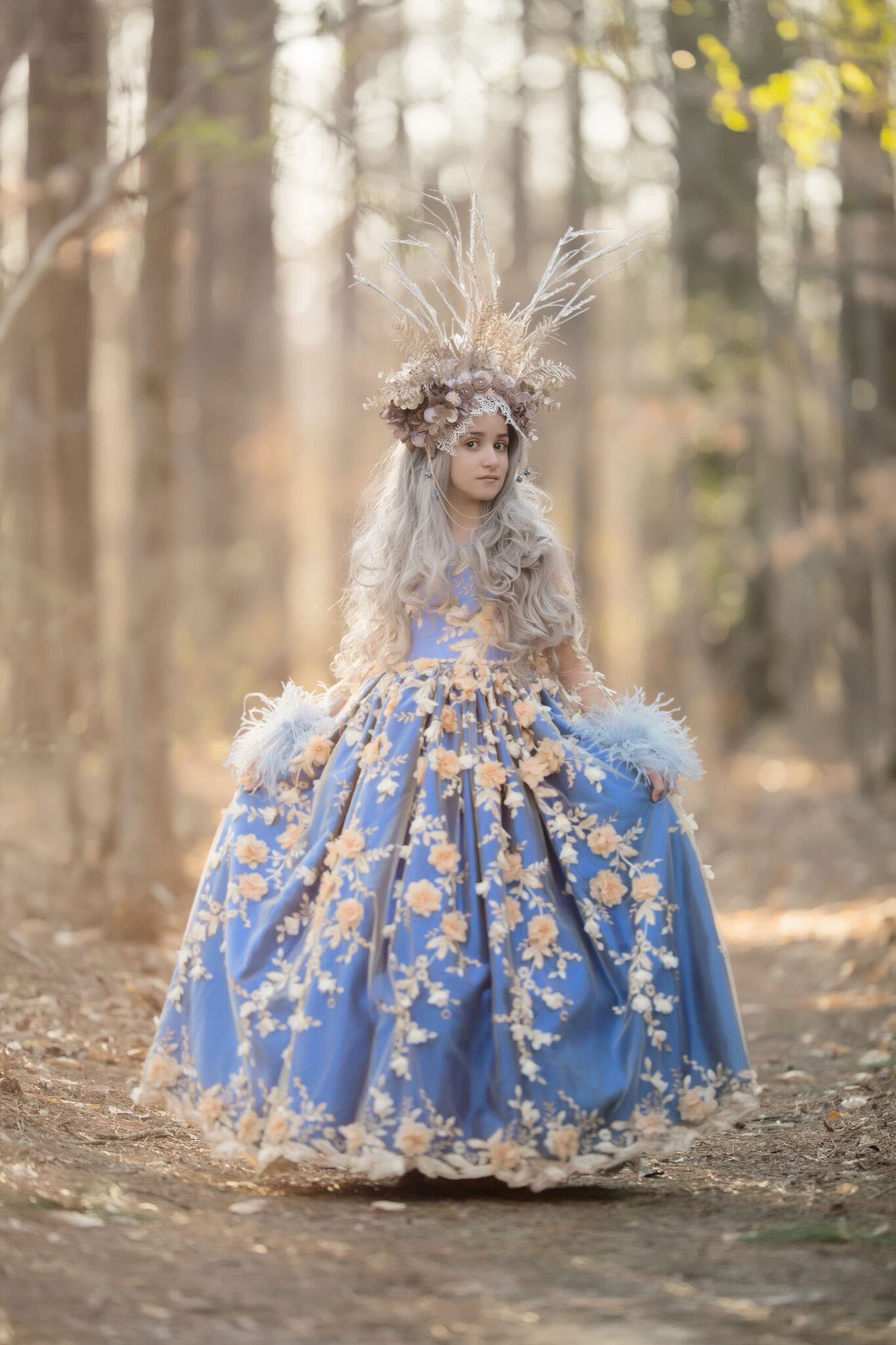 2019 Latest Long Flower Girl Dresses A Line Jewel Neck Lace 3D Floral Appliqued Feather Girls Pageant Dress Birthday Party Gowns Kids Formal