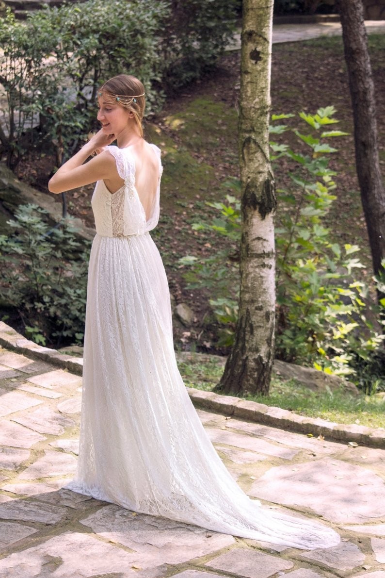 2019 Ivory Bohemian Backless V Neck Beach Bridal Gowns Boho Delicate Lace Wedding Dresses Vestido De Noiva 0510