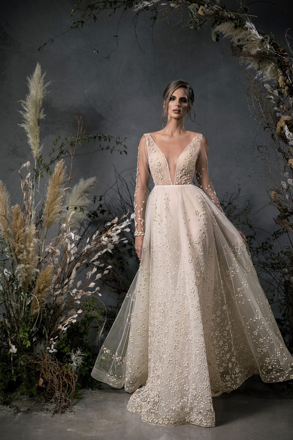 naama anat wedding dresses sheer deep v neck 3d floral appliques bridal gowns backless floor length wedding dress