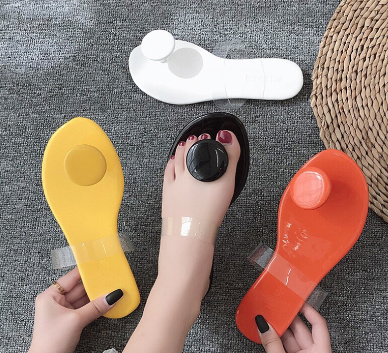 2019 summer new pin-toe one button flat-bottomed slippers women wear out fashion girls heart fairy wind net red sandals, Black
2019 summer new pin-toe one button flat-bottomed slippers women wear out fashion girls heart fairy wind net red sandals, Black