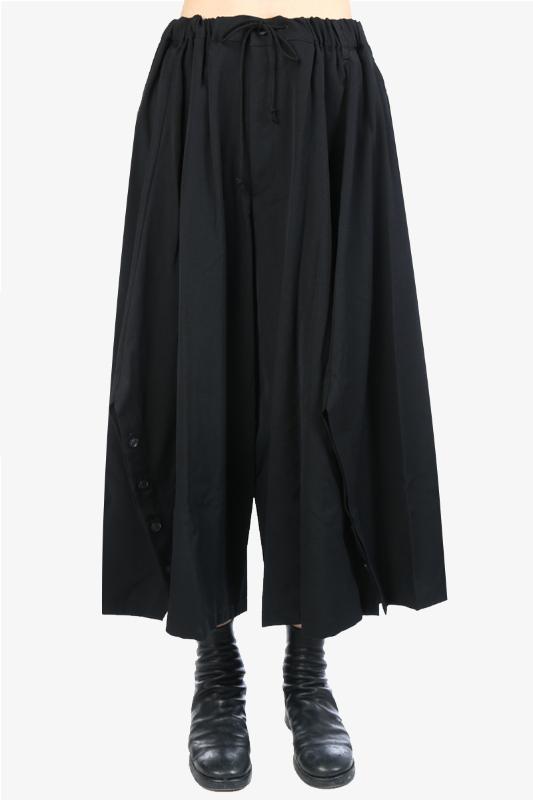 27-44 2018 Men's clothing GD Hair Stylist fashion casual Loose crotch fastens wide leg pants culottes plus size costumes, Black
27-44 2018 Men's clothing GD Hair Stylist fashion casual Loose crotch fastens wide leg pants culottes plus size costumes, Black