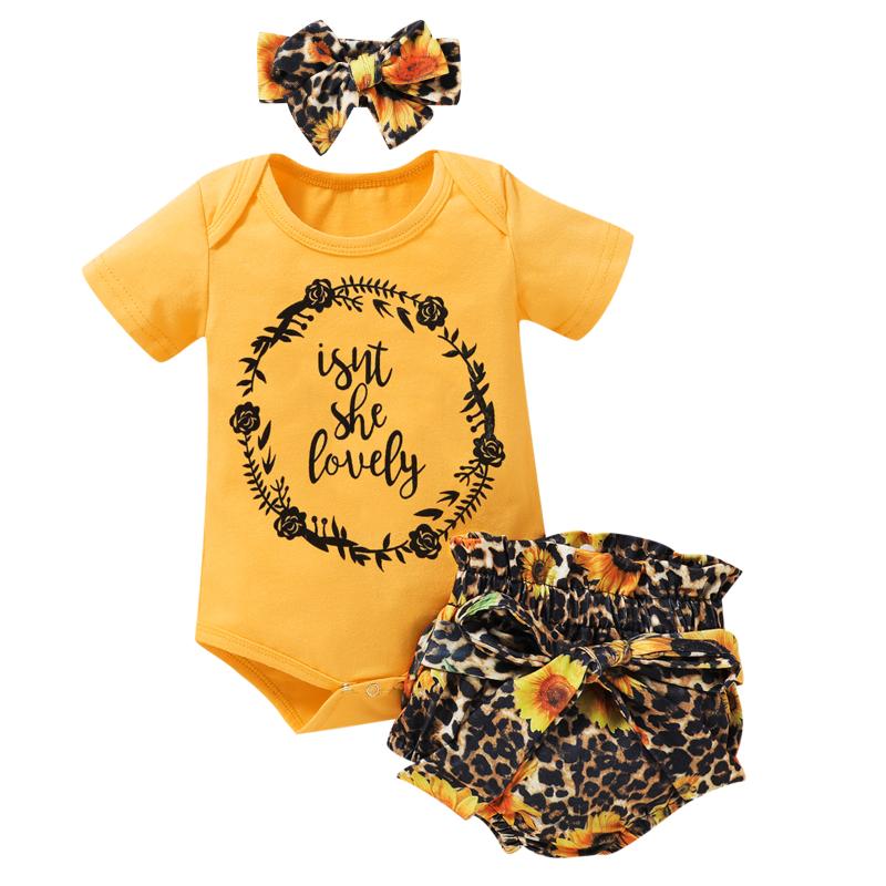Toddler Baby Girls Fashion 3-piece Outfit Set Short Sleeves Letter Print Romper+Leopard Shorts+Headband Set, As pic
Toddler Baby Girls Fashion 3-piece Outfit Set Short Sleeves Letter Print Romper+Leopard Shorts+Headband Set, As pic