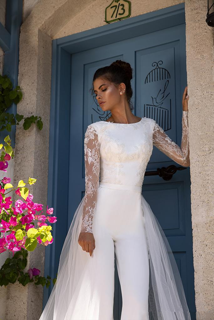 modest long sleeve jumpsuits dress with detachable train vestido de noiva boho lace wedding dresses bridal gowns