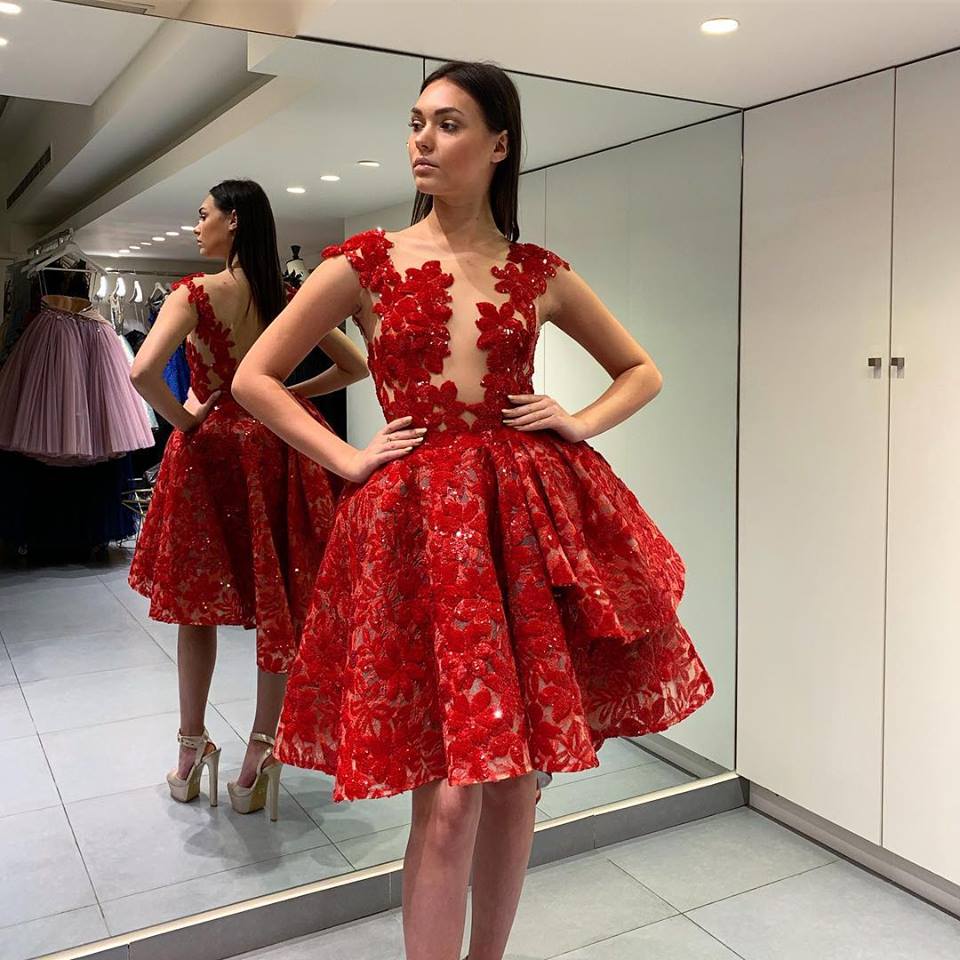 Sky Red Cocktail Party Dresses Sheer Neck Sequined Appliqued Short Prom Dress A line Knee Length Backless Homecoming Dress Custom
