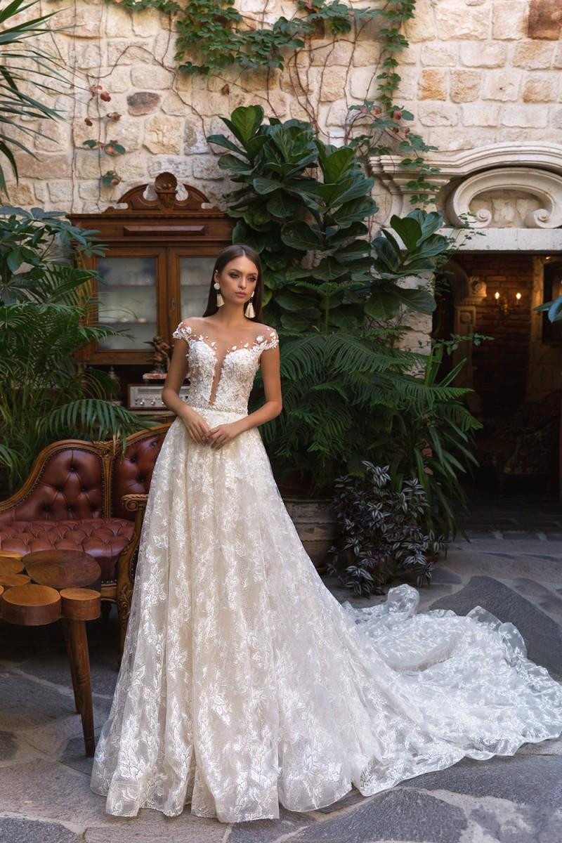 Eva Lendel 2019 Summer Beach Wedding Dresses Lace Applique Sheer Neck Elegant Vintage Bohemian Bridal Gowns Cheap Plus Size A Line