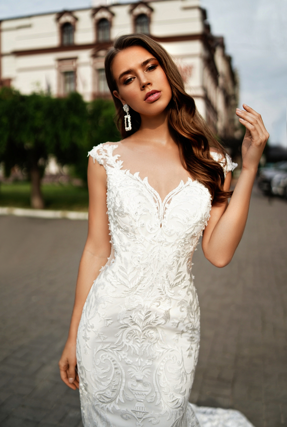 beach mermaid wedding dresses v neck lace appliques short sleeve bridal gowns sweep train sheer back wedding dress
