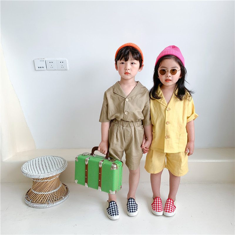 Nwe 2020 Summer Children's solid color loose clothes sets boys girls linen 3 colors short sleeve shirt and shorts 2 pcs sets, Green g0380
Nwe 2020 Summer Children's solid color loose clothes sets boys girls linen 3 colors short sleeve shirt and shorts 2 pcs sets, Green g0380