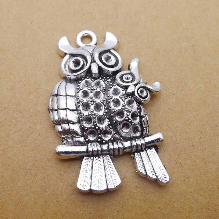 A2916 Ancient Silver 50/ Package Alloy Owl Ornaments Parts Group Diy Ornaments Parts 6.2 g
A2916 Ancient Silver 50/ Package Alloy Owl Ornaments Parts Group Diy Ornaments Parts 6.2 g