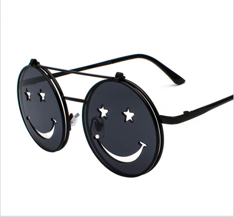 Wholesale-Personality smiley flip double-layer sunglasses tide men and women street shooting funny sunglasses fashion decorative glasses
Wholesale-Personality smiley flip double-layer sunglasses tide men and women street shooting funny sunglasses fashion decorative glasses