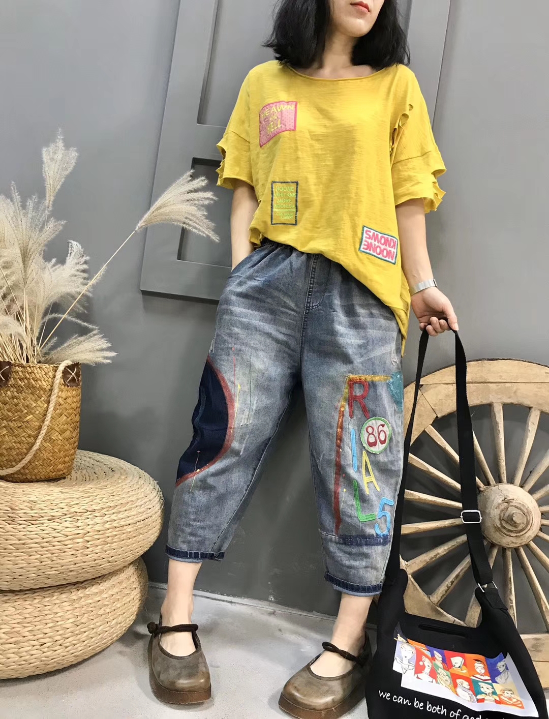 Blue, Gray Embroidery Do Old Worn High Waist Jeans Are Female Bk4577