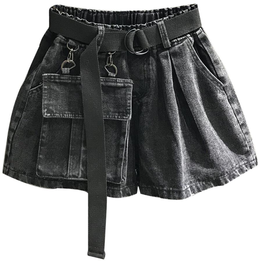 autumn new fashion elastic high waist large pocket denim shorts women loose wide leg jeans shorts, Black gray
autumn new fashion elastic high waist large pocket denim shorts women loose wide leg jeans shorts, Black gray