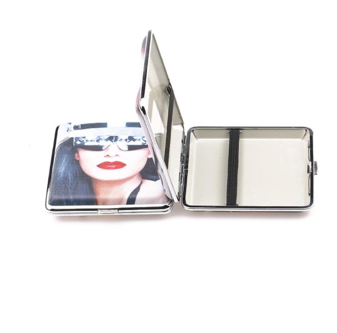 92 mm 20 leather cigarette boxes with color printing for ladies'cigarette protection boxes
92 mm 20 leather cigarette boxes with color printing for ladies'cigarette protection boxes