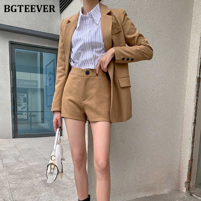 2020 Two-piece Blazer Suits for Women Double-breasted Belted Casual Female Blazer Shorts Set Elegant Ladies Blazers Pant Suit, Black
2020 Two-piece Blazer Suits for Women Double-breasted Belted Casual Female Blazer Shorts Set Elegant Ladies Blazers Pant Suit, Black