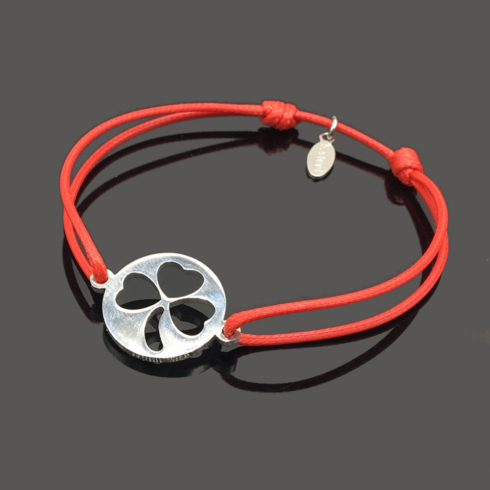 Classic Four Ye Cao Stainless Steel Can Adjust Rope Bracelet Stainless Steel Pendeloque Cut Bracelet
Classic Four Ye Cao Stainless Steel Can Adjust Rope Bracelet Stainless Steel Pendeloque Cut Bracelet