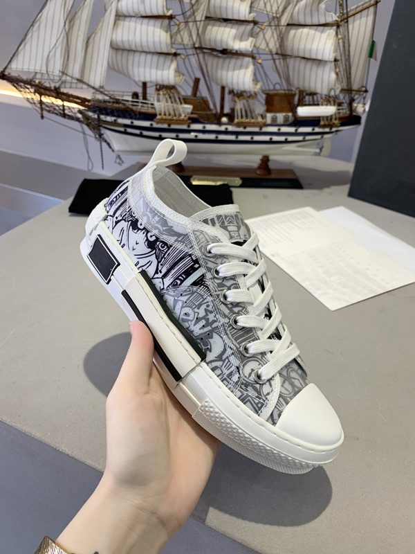 Dio Classical Casual Shoes Men Women Leather Lace Up Comfort Pretty chaussure Mens Trainers Daily Lifestyle Skateboarding Shoe, Choose the color
Dio Classical Casual Shoes Men Women Leather Lace Up Comfort Pretty chaussure Mens Trainers Daily Lifestyle Skateboarding Shoe, Choose the color