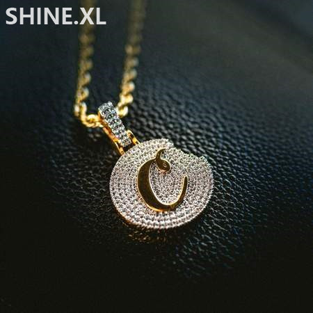 Iced Out Biscuits Pendant Necklace Micro Paved Zircon Gold Silver Plated with Stainless Steel Rope Chain
Iced Out Biscuits Pendant Necklace Micro Paved Zircon Gold Silver Plated with Stainless Steel Rope Chain