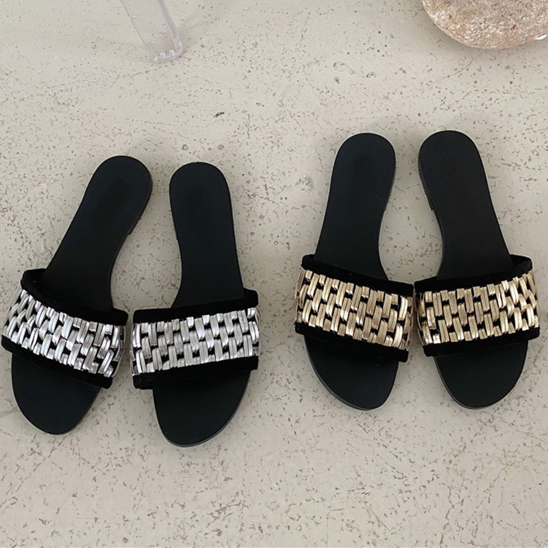 2020 Women Summer Slides High Quality Open Toe Flat Casual Slipper Leisure Sandal Outdoor Female Beach Flip Flops, Silver
2020 Women Summer Slides High Quality Open Toe Flat Casual Slipper Leisure Sandal Outdoor Female Beach Flip Flops, Silver