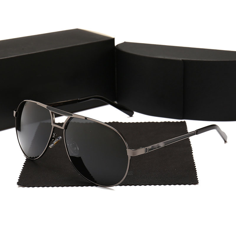 Luxury Men's Sunglasses Designer Sunglasses Gold Frame Square Metal Frame Retro Style Outdoor Design Classic
Luxury Men's Sunglasses Designer Sunglasses Gold Frame Square Metal Frame Retro Style Outdoor Design Classic