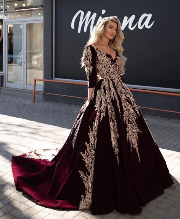 New Burgundy Velvet Evening Dresses Wear Sweetheart Champagne Lace Appliques Ball Gown Crystal Beads Flowers Long Sleeves Party Prom Gowns, Purple
New Burgundy Velvet Evening Dresses Wear Sweetheart Champagne Lace Appliques Ball Gown Crystal Beads Flowers Long Sleeves Party Prom Gowns, Purple