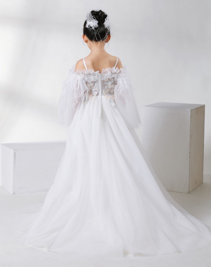 Lovely A Line Flower Girls' Dresses White Spaghetti Tulle Pageant Dresses Applique High Low Chiffon Dress For Wedding