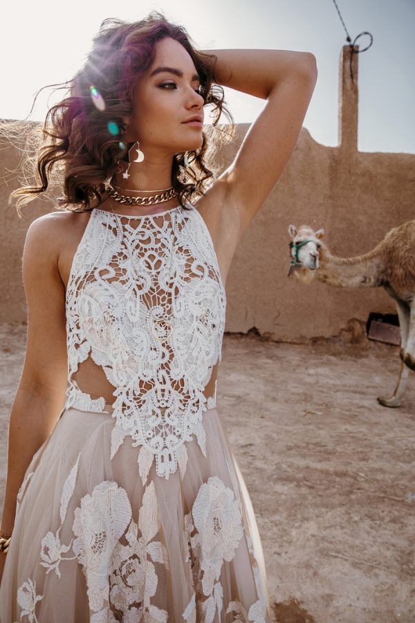 Summer Beach Dresses Halter Sexy Backless Sweep Train A e Appliqued Boho Lace Bridal Gowns wing Bohemian Wedding Dress